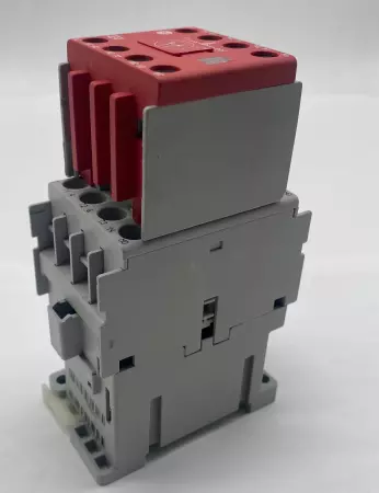Allen-Bradley 100S-C23EJ14C SER.C Contactor, 600VAC 23A, 24VDC Coil 