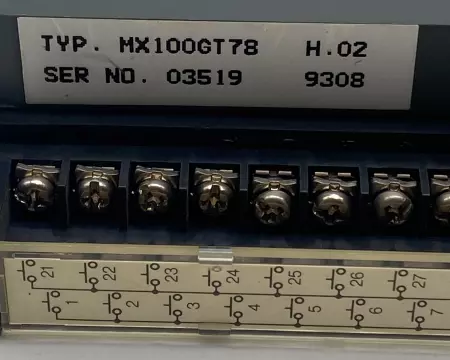 Yamatake-Honeywell MX100GT78 DC Input Controller 