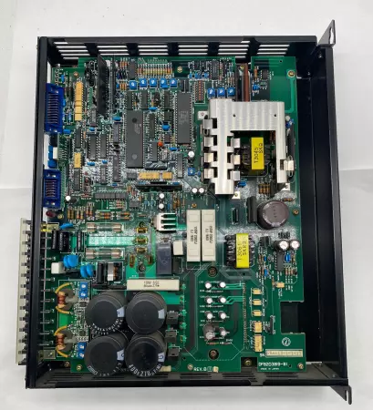 Yaskawa CACR-SR05AD1KRY101 ServoPack® Drive Controller, 0.5kW 