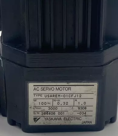 Yaskawa USAREM-01CFJ12 AC Servo Motor, 100W 