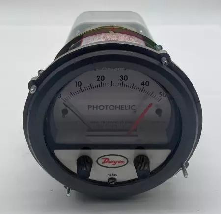 Dwyer 3050 Photohelic® Pressure Switch/Gage 0-50