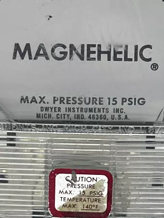 Dwyer 2005C Magnehelic® Pressure Gage, 0-5
