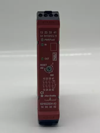 Allen-Bradley 440R-S13R2 S.A Single Input Safety Relay, 24VDC, 250VAC/24VDC 2A 