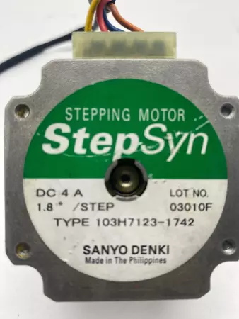 Sanyo Denki 103H7123-1742 StepSyn Stepper Motor, 24VDC 4A 
