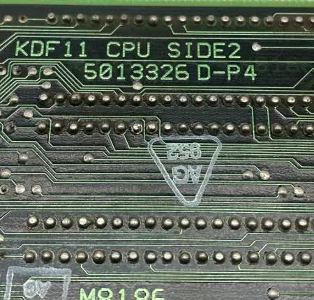 DEC 5013326D-P4 Circuit Board 