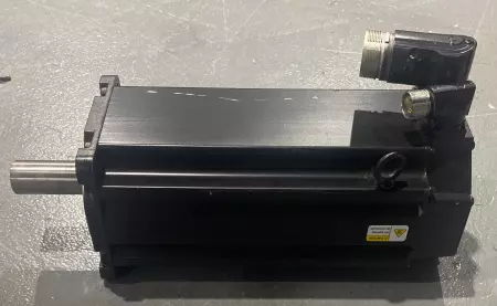 Allen-Bradley MPL-B580F-MJ72AA SER.A AC Servo Motor, 9.6HP 