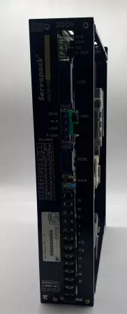 Yaskawa CACR-SR02AD1FRY111 Servopack® Servo Drive, 0.2kW 