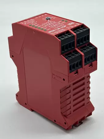Allen-Bradley 440R-M23088 Guardmaster® Safety Relay 24VAC/DC 4W 