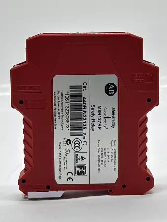 Allen-Bradley 440R-N23135 Guardmaster® Safety Relay 24VAC/DC 2W 