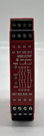 Allen-Bradley 440R-N23135 Guardmaster® Safety Relay 24VAC/DC 2W 