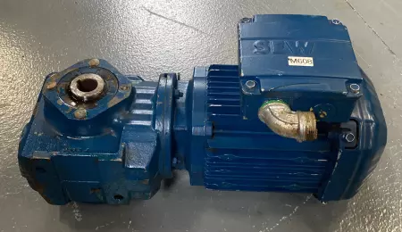 Sew-Eurodrive SAF37DRS71M4 Gearmotor 0.75HP with Gearbox Ratio 22.50:1 