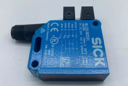 Sick WL12G-3B2531 Retro Reflective Photoelectric Sensor 