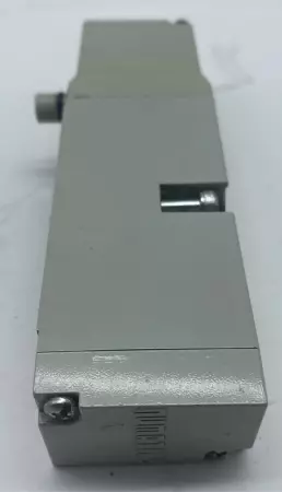 Numatics 122BA400M000061 4-Way Solenoid Valve 