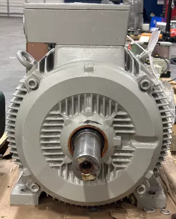 Siemens 1LG5 223-4AA60 AC Motor, 45kW/60HP 