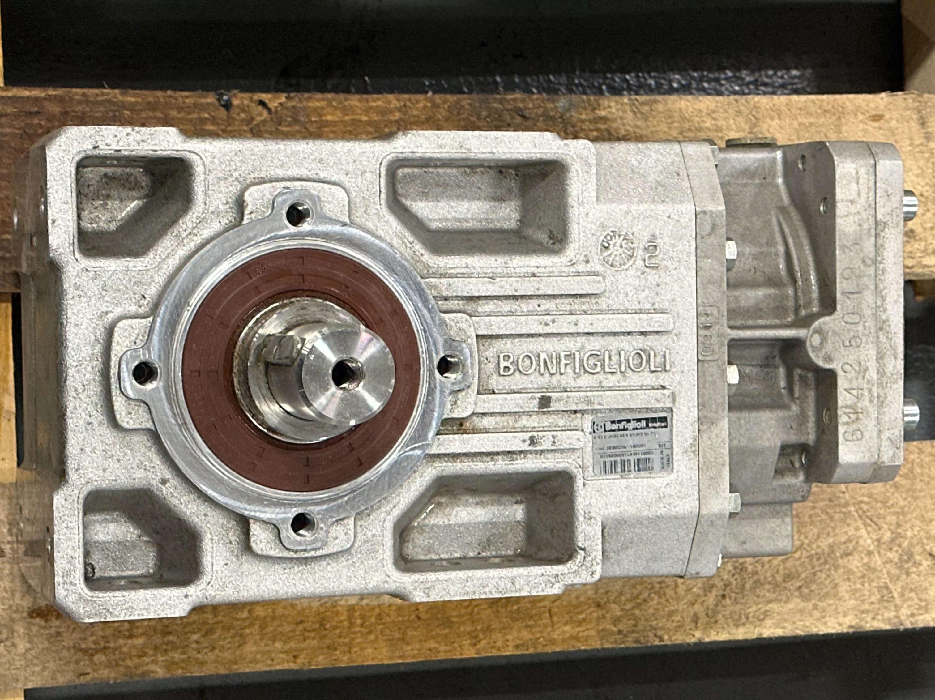 Bonfiglioli 3E60G051G60001 Right Angle Speed Reducer, Ratio 43.4:1 