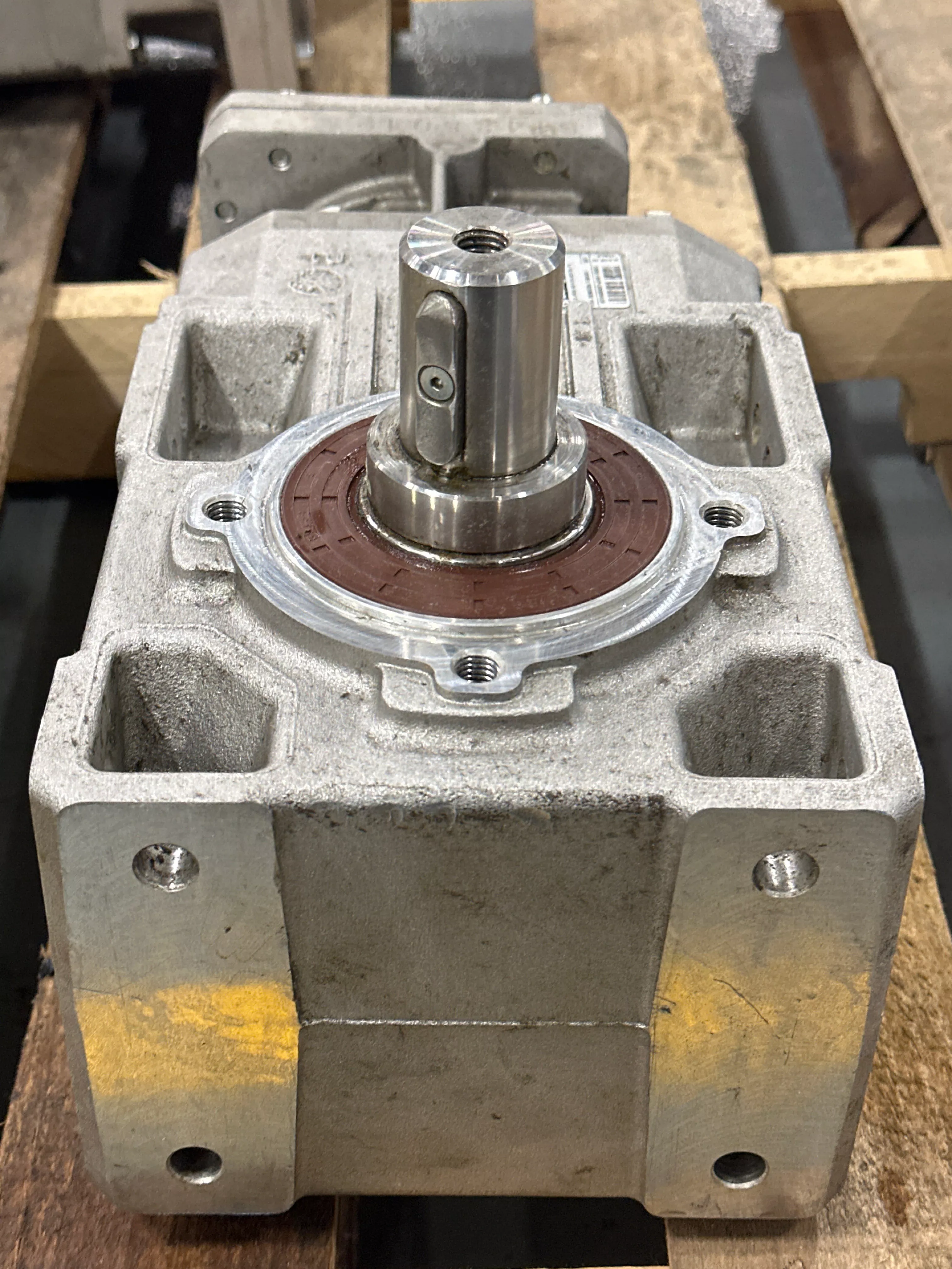 Bonfiglioli 3E60G051G60001 Right Angle Speed Reducer, Ratio 43.4:1 