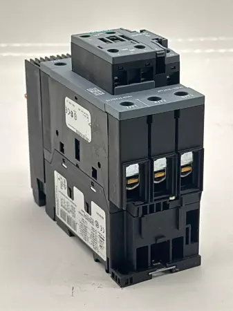 Siemens 3RT2036-1NB30 SIRIUS Contactor, 600VAC 60A W/Auxiliary Contact 