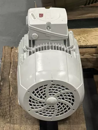 Siemens 1LE10021BB234ABQ AC Induction Motor, 6.16HP Frame 112M 