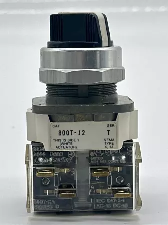 Allen-Bradley 800T-J2 SER.T Selector Switch W/Contact Block 