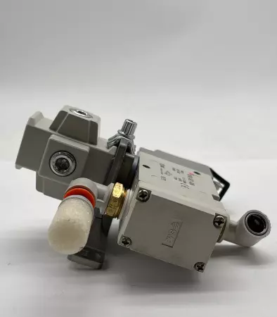 SMC VP542-5DZ1-03NA Solenoid Valve Assembly 