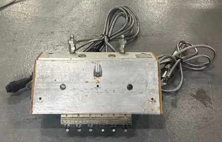 Nordson 9006984 Hot Melt Applicator Head, 6-Valves 