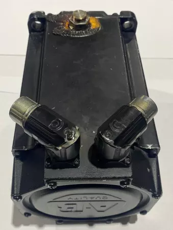 Allen-Bradley MPL-B540K-SJ72AA AC Servo Motor, 7.25HP 