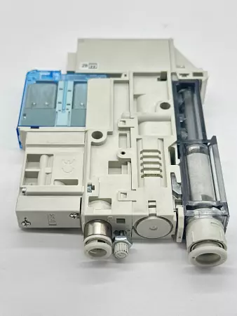 SMC ZK2A10K5CLA-08 Vacuum Ejector and Valve Assy 
