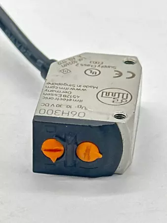 IFM Electronic 06H300 Diffuse Reflection Sensor 