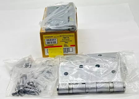 Stanley 068441 Door Hinges, 4.5