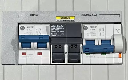 Allen-Bradley 2094-XL75S-C2 SER.A Kinetix 6000 Line Interface Module 230/460V 