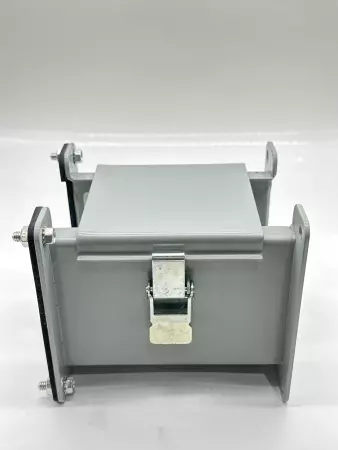 Hoffman F44L06 Lay-in Wireway Straight Section 4X4X6