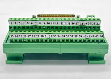 Allen-Bradley 2090-U3BB-D44 SER.B Panel Mounted Breakout Block 