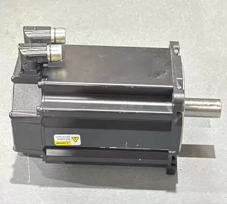 Allen-Bradley MPL-B540K-SK72AA SER.A AC Servo Motor, 7.25HP 