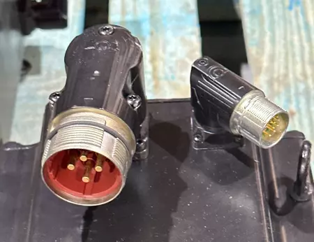 Allen-Bradley MPL-B640F-SJ72AA SER.A AC Servo Motor, 8.2HP 