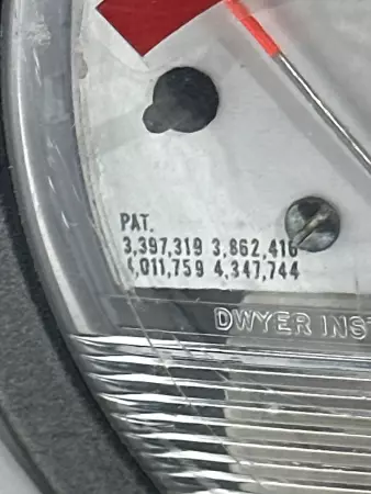 Dwyer 2000-3 KPA Magnehelic® Pressure Gauge 0-3 kPa 
