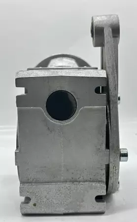 Paper Converting Machine 86411 3-Way Gear Box, Ratio 10:1 