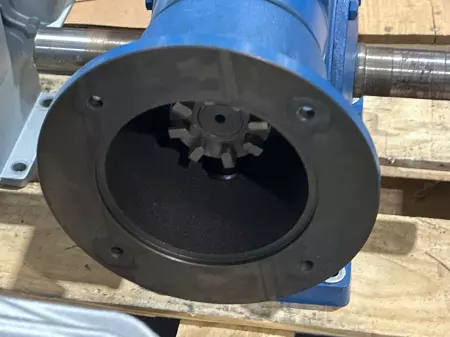 Paper Converting Machine 848661 Right Angle Gearbox, Ratio 15:1 