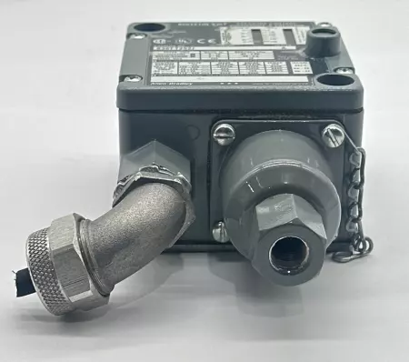 Allen-Bradley 836T-T252J Pressure Control Switch 