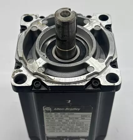 Allen-Bradley MPL-B430P-SJ22AA SER.A AC Servo Motor, 2.4kW 