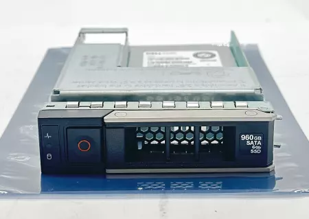 Dell EMC HFS960G3H2X069N Solid State Drive 