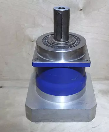 Alpha 140S-MC1-4-1K1-2K Speed Reducer, Ratio 4:1 - IN GERMANY 
