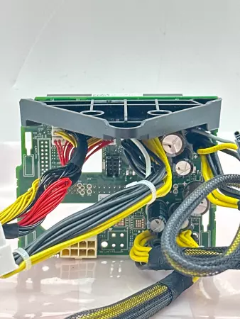 Dell EMC CN-0HN9P4-FCP00-17N-00U7-A01 GPU Power Riser Board 