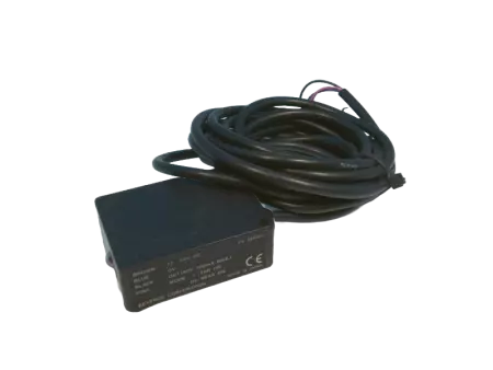 Keyence PK-72 Fixed Distance Photoelectric Sensor - IN GERMANY 