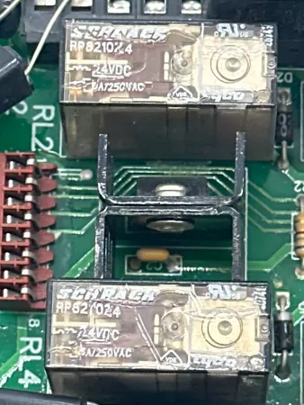 Magnetek 030-2407-009 Relay Control Circuit Board 