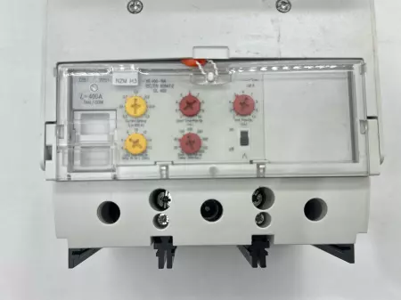 Moeller NZM H3-VE 400-NA Enclosed Rotary Handle Circuit Breaker, 690VAC 400A 