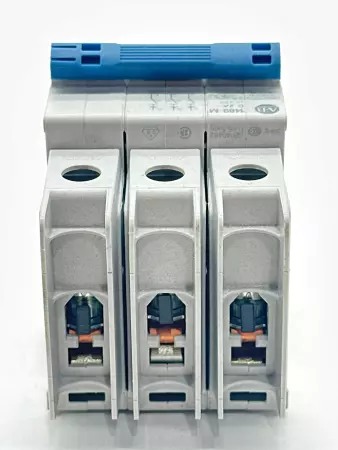 Allen-Bradley 1489-M3C020 SER.D 3-Pole Circuit Breaker, 480Y/277V 2A 