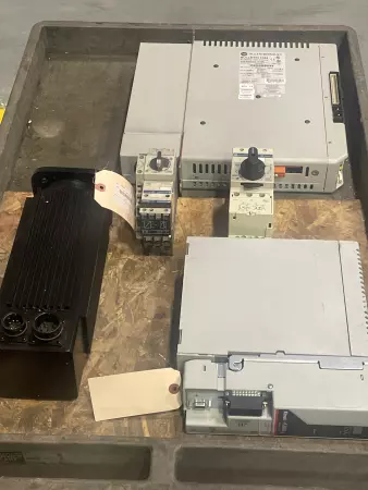 Allen Bradley / Telemecanique 1326AS-B460F-21/2094-SE02F-M00-S0/1394-AM50/LA1-LB