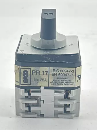 Baco PR 17 Rotary Disconnect Switch, 115-220V 25A 