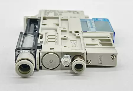 SMC ZK2A10K5CLA-08 Vacuum Ejector W/Valve 