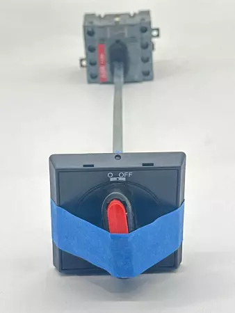 ABB OT25F4N2 Switch Disconnector 690V 25A, Enclosure Handle Operated 